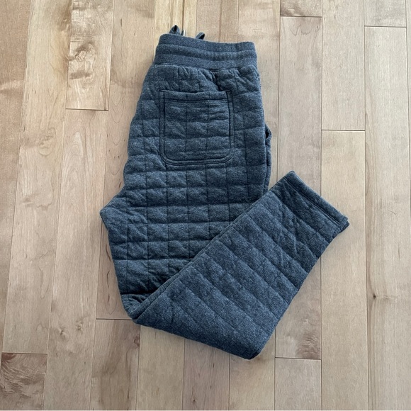 MPG Aspire Quilted Slim Leg Pants - Picture 3 of 10